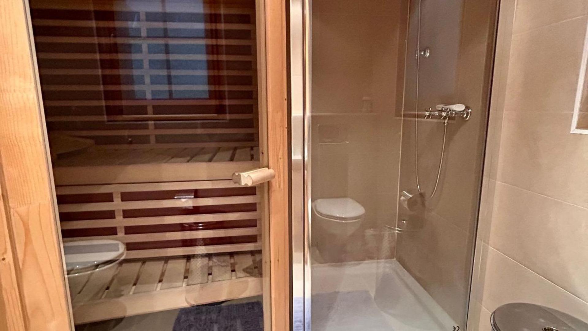 Luxurious Flat With Jacuzzi Sauna Lägenhet Schönried Exteriör bild